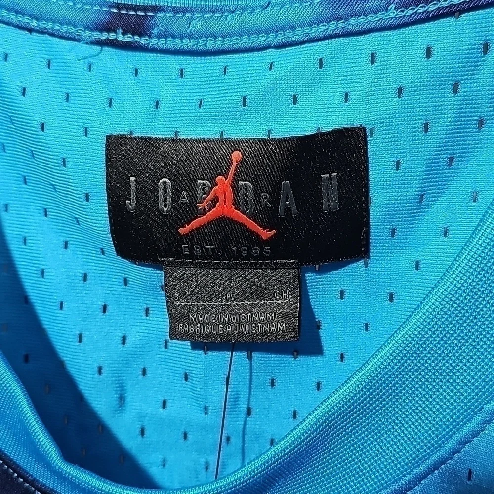 Air Jordan Basketball Jersey Size Small NWT